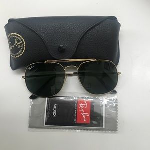 Ray Ban Square Aviators in new condition - 57mm